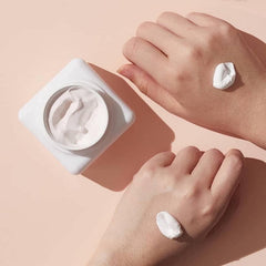 Kem Dưỡng Trắng Da Dr.Jart+ V7 Toning Light 50ml